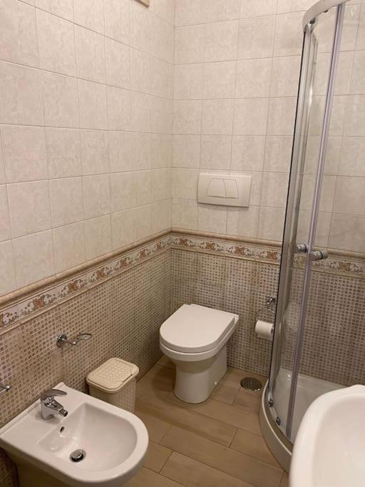 Appartamento Enry Station House Bari Esterno foto
