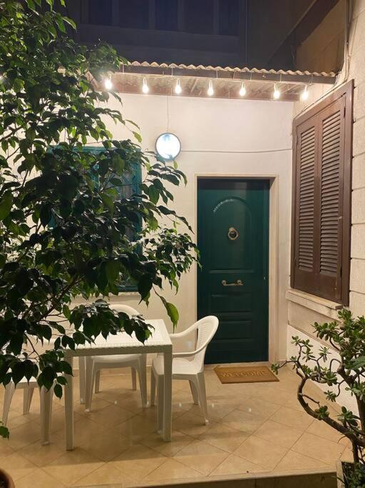 Appartamento Enry Station House Bari Esterno foto